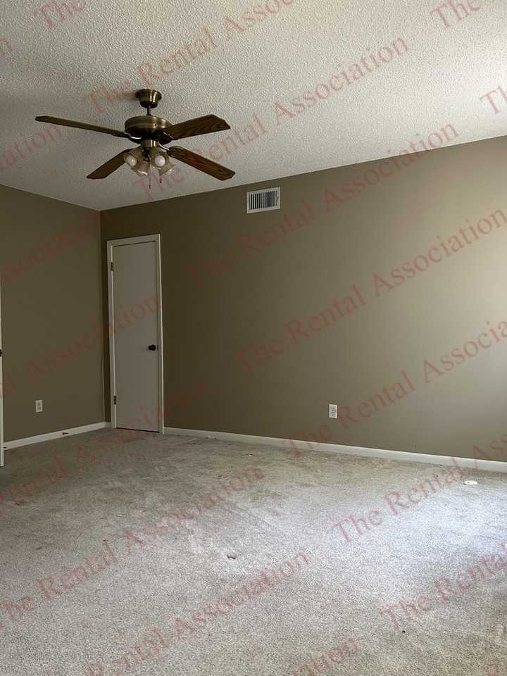 541 Melton Dr #1 - Photo 2 of 16