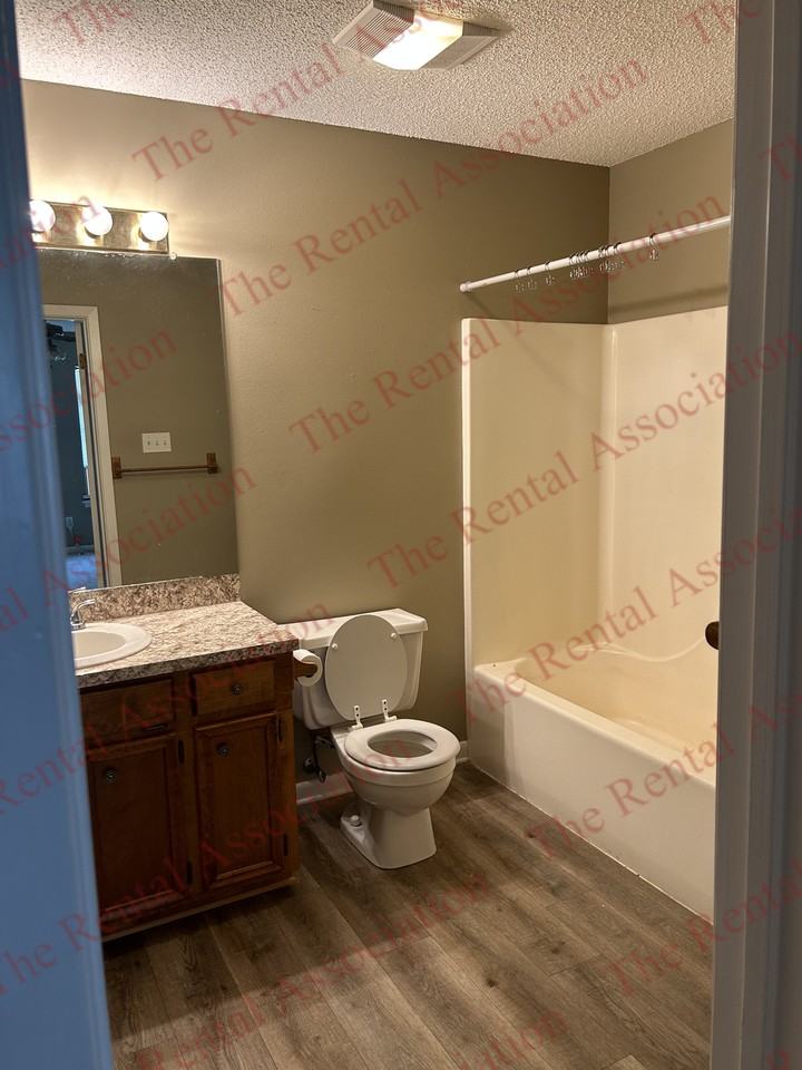 541 Melton Dr #1 - Photo 4 of 16
