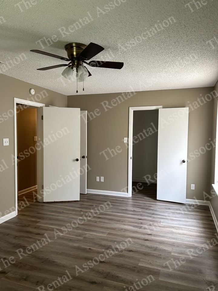 541 Melton Dr #1 - Photo 7 of 16
