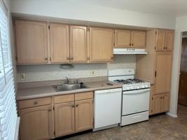 featured image of 604 Thunderbird Ct