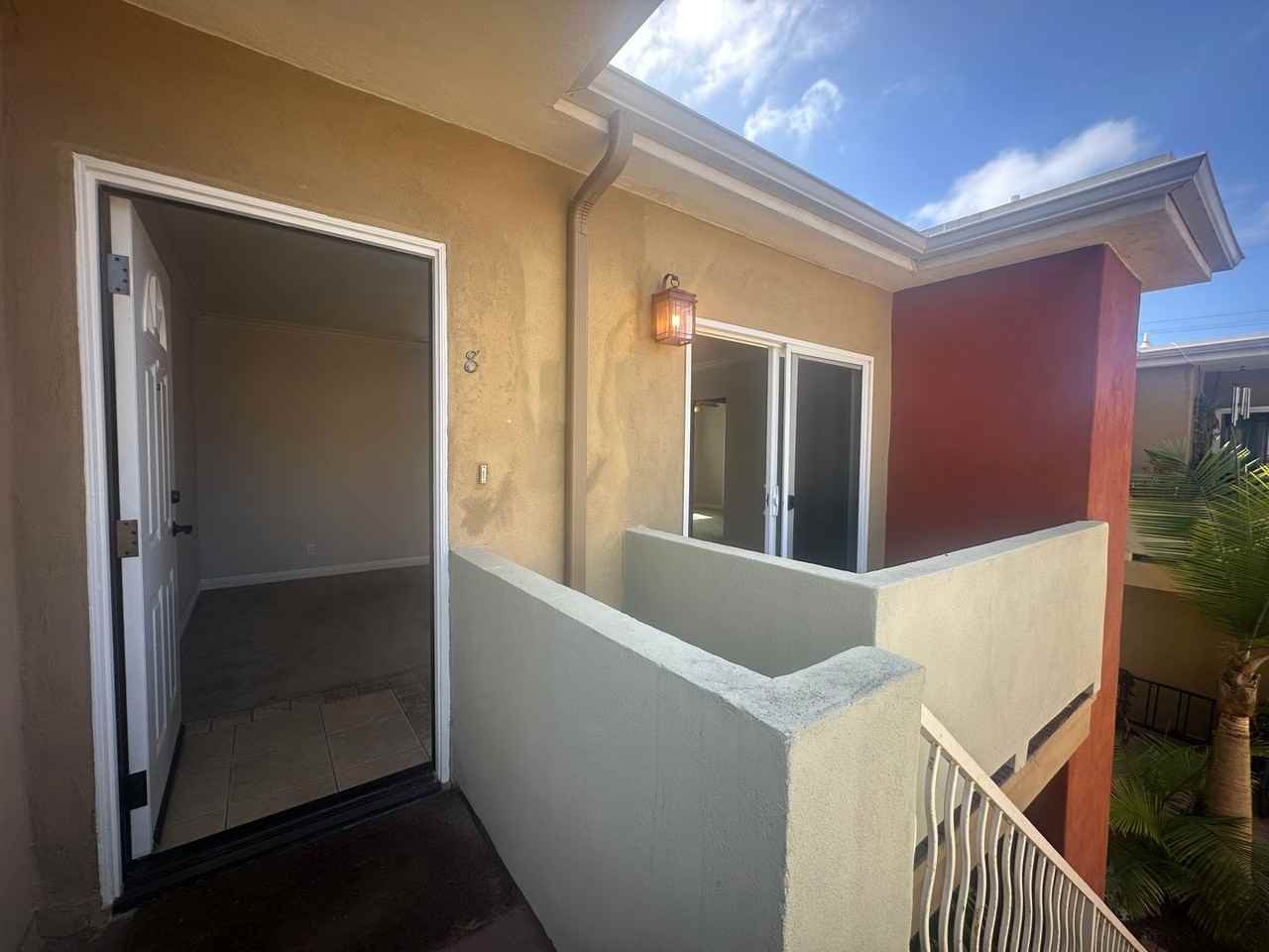 4437 Mentone St #8 - Photo 7 of 32