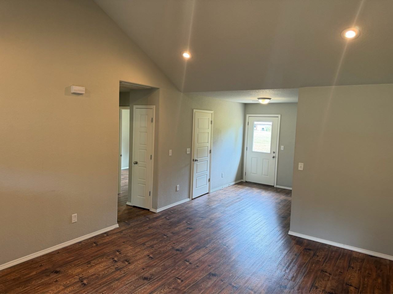 170 Western Heights Cir #170 - Photo 3 of 11