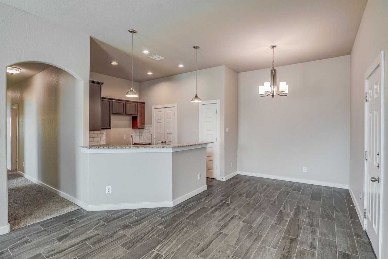 574 Creekside Frst - Photo 7 of 35