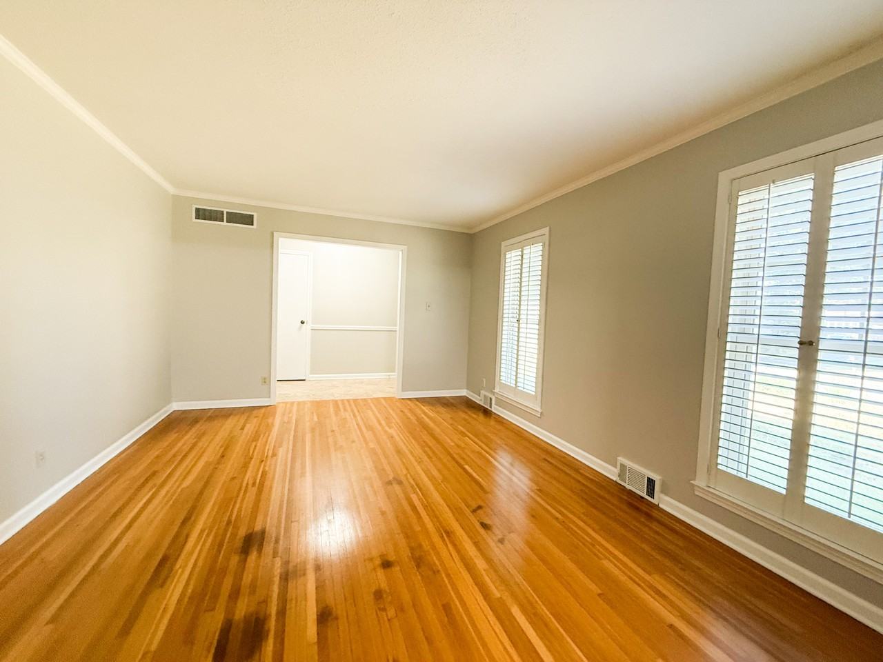 5305 Oak Meadow Ave #1 - Photo 6 of 21