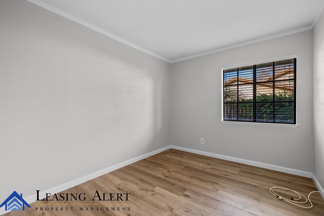 25713 Leticia Dr #1 - Photo 6 of 17