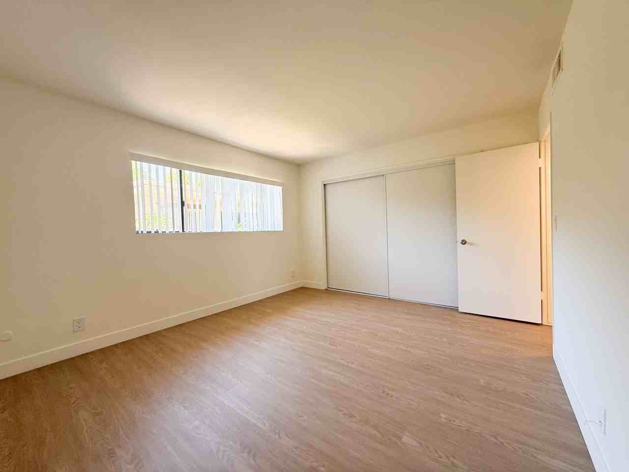 Canyon Glen Apartments - Photo 4 of 17