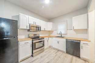2344 N Capitol Ave #1 - Photo 1 of 1