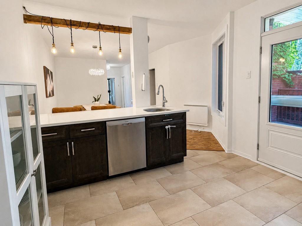 4263 Rue de Lanaudière - Photo 5 of 15