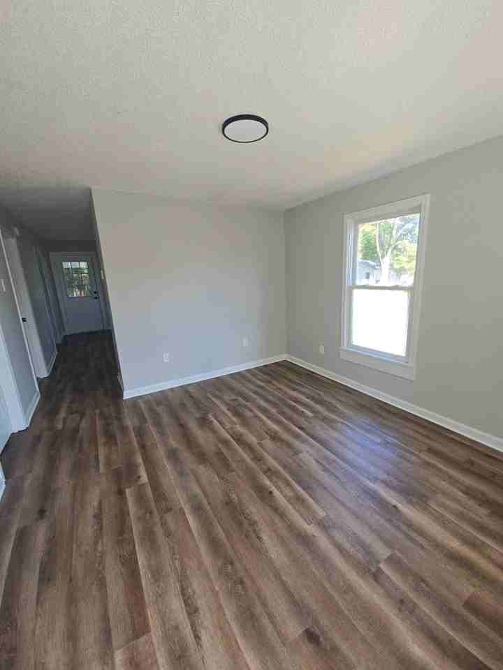 416 Valley Ave #1 - Photo 6 of 14