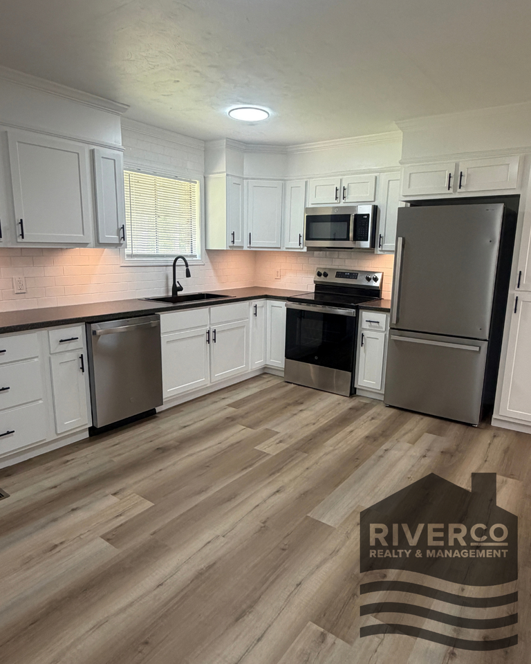218 Madison Ave #218 - Photo 4 of 16