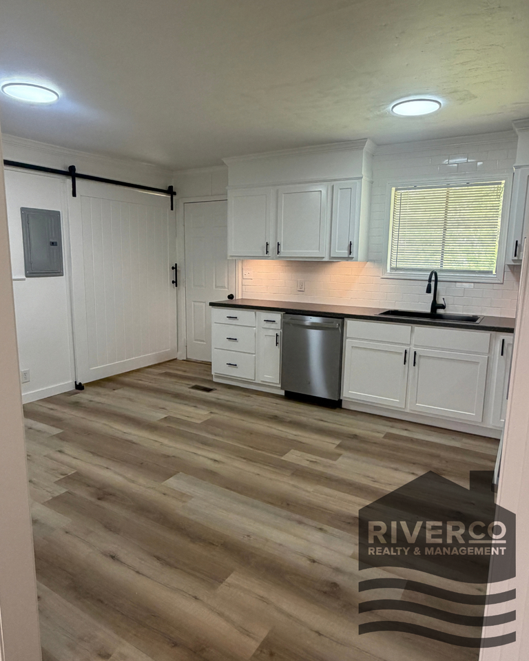 218 Madison Ave #218 - Photo 5 of 16