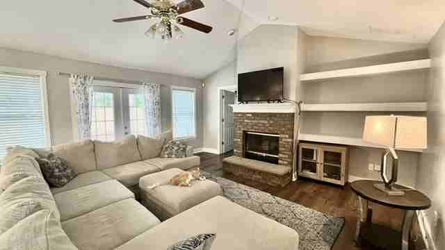 1531 Nw 54th Dr #1 - Photo 4 of 20