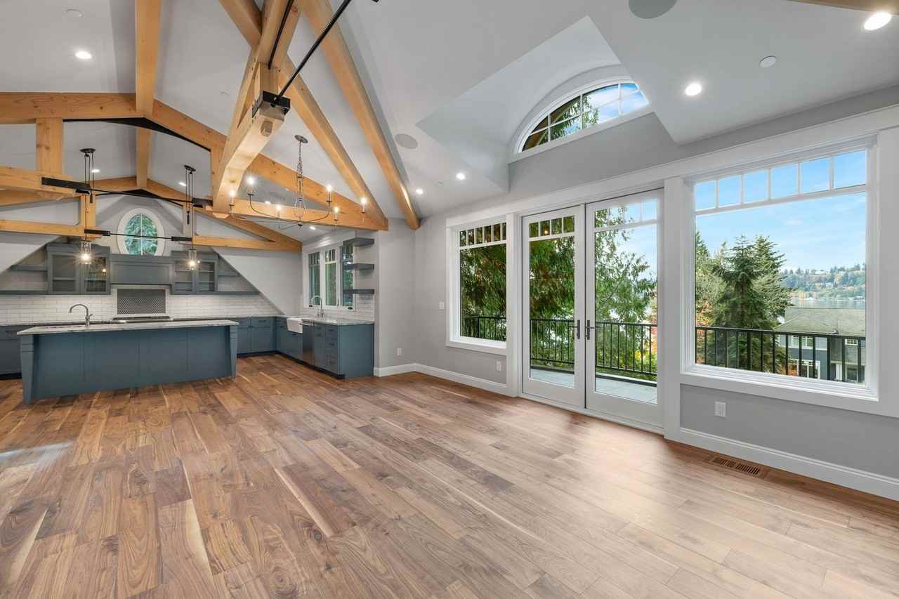13841 62nd Ave Ne - Photo 6 of 36