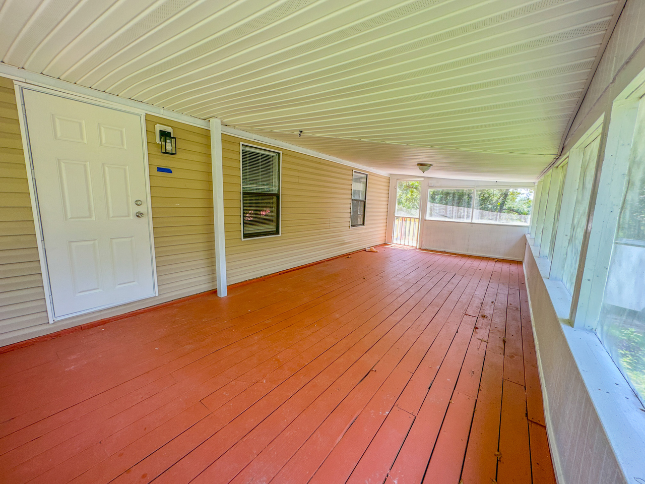 5018 Banksly Cir #1 - Photo 3 of 24