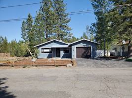 featured image of 1735 Arrowhead Ave #1