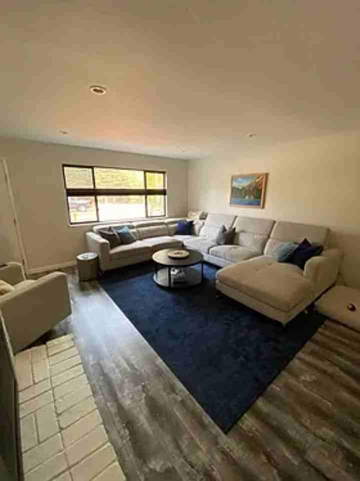 1735 Arrowhead Ave #1 - Photo 3 of 10