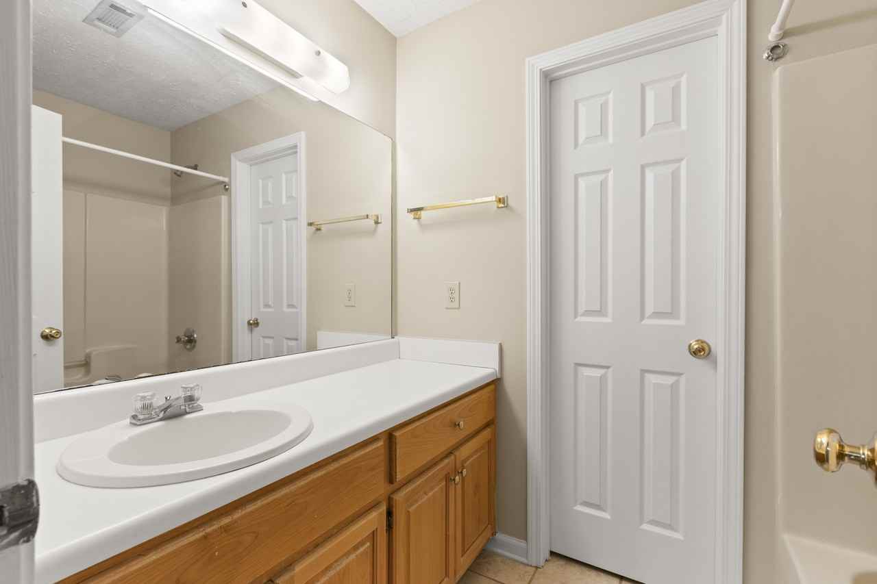 684 Yeager Ln #684 - Photo 7 of 12