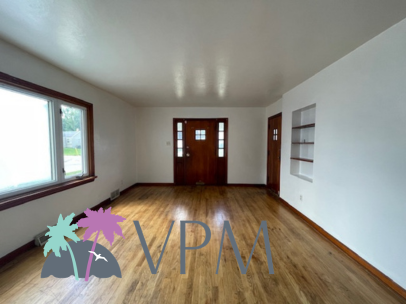 2924 Prast Blvd #1 - Photo 2 of 27