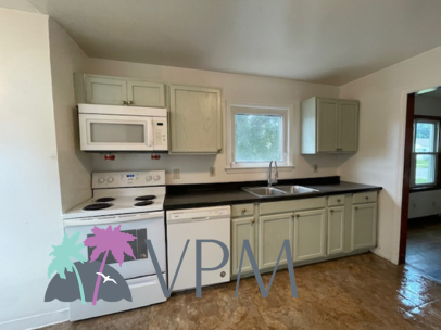2924 Prast Blvd #1 - Photo 5 of 27