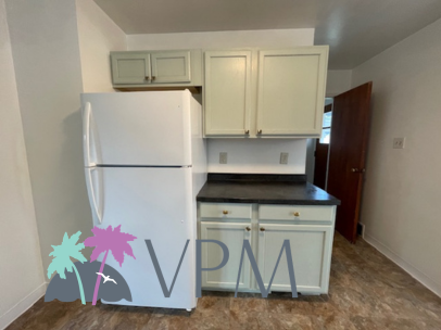2924 Prast Blvd #1 - Photo 7 of 27
