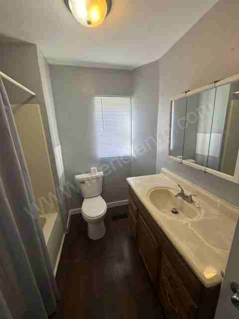 420 E Masterson Ave #1 - Photo 6 of 11