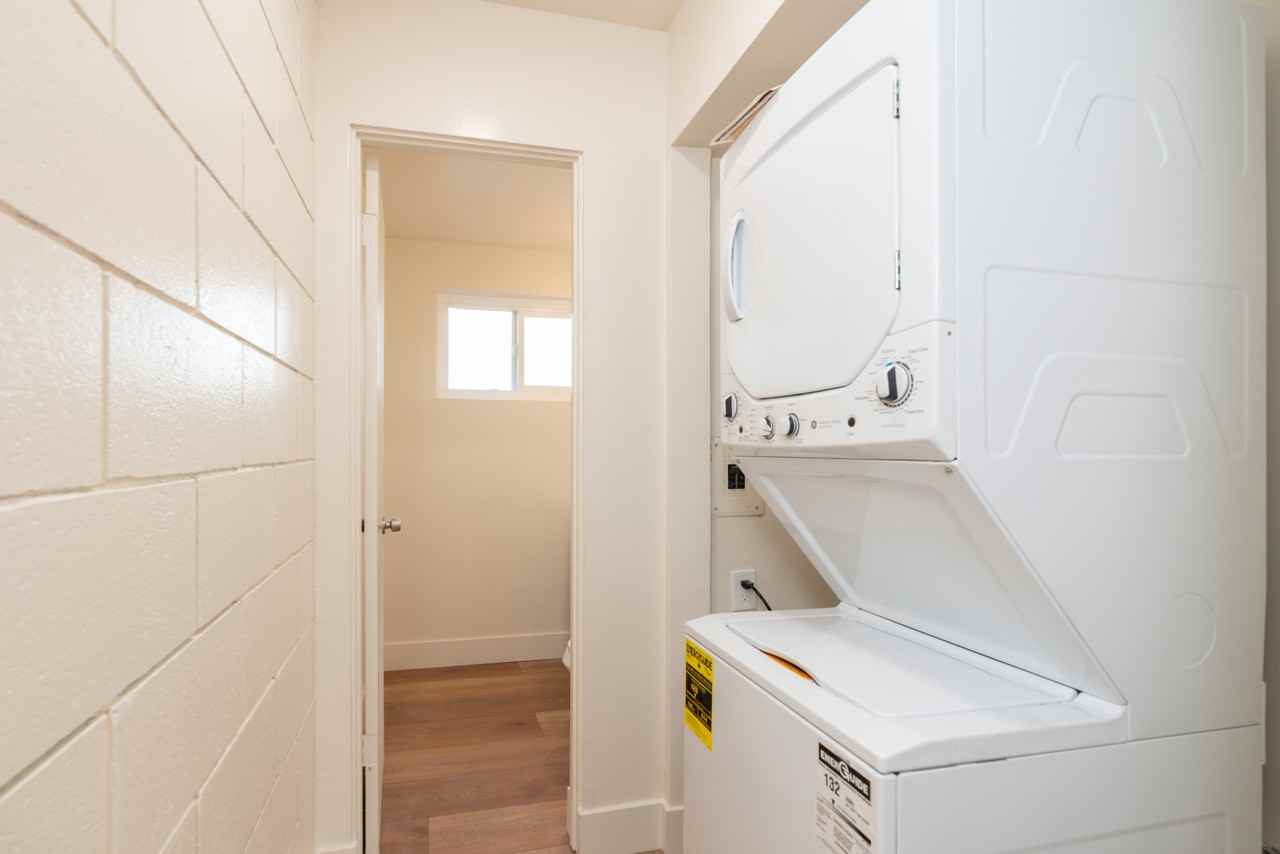 8685 Mellmanor Dr #B - Photo 7 of 17