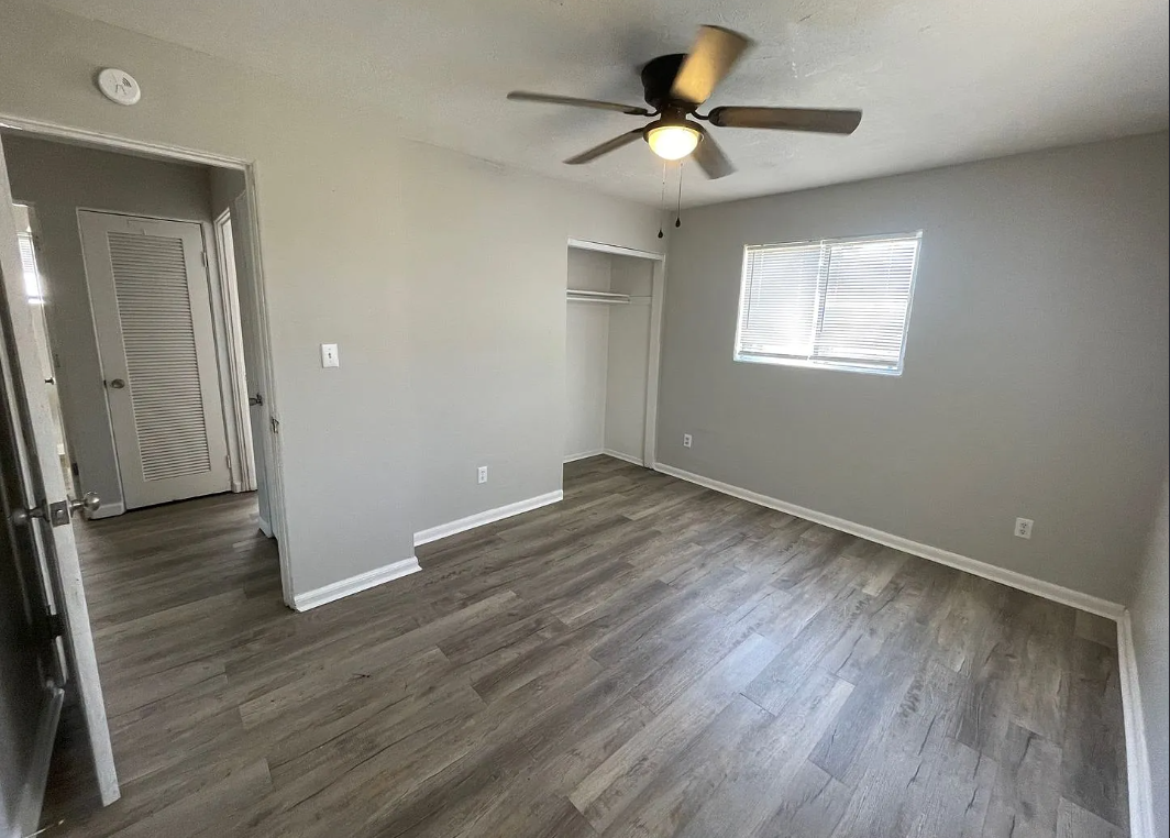 2700 General Arnold Ave #1 - Photo 4 of 6