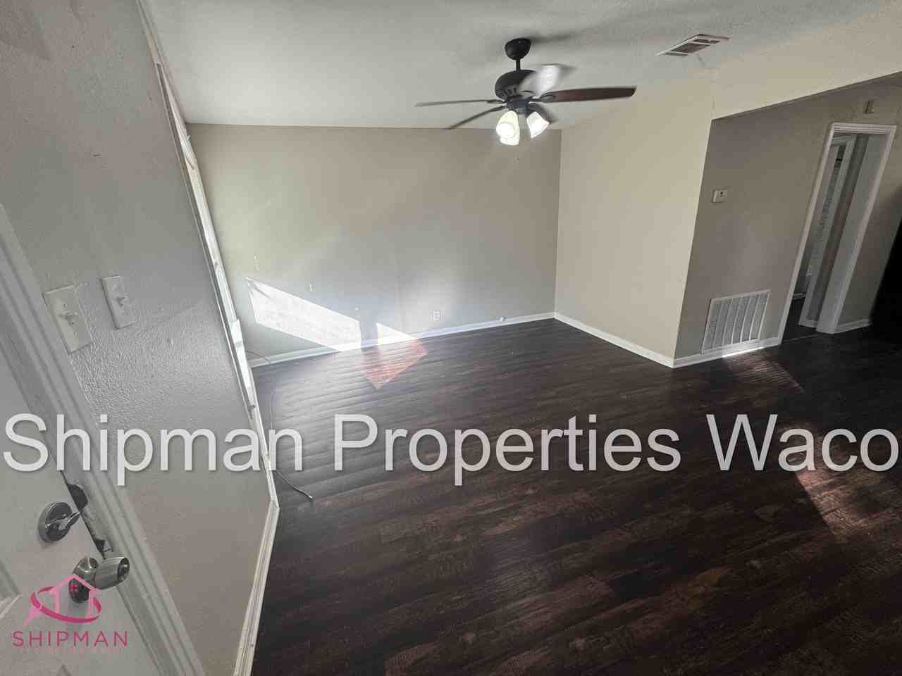 3921 Cumberland Ave #1 - Photo 3 of 19