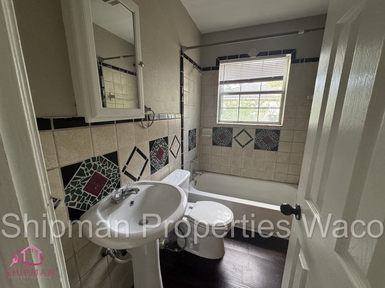 3125 Reuter Ave #1 - Photo 6 of 14
