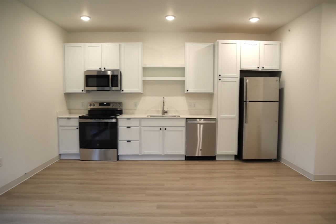 Palisades - 3012340 River Road #301 - Photo 4 of 21