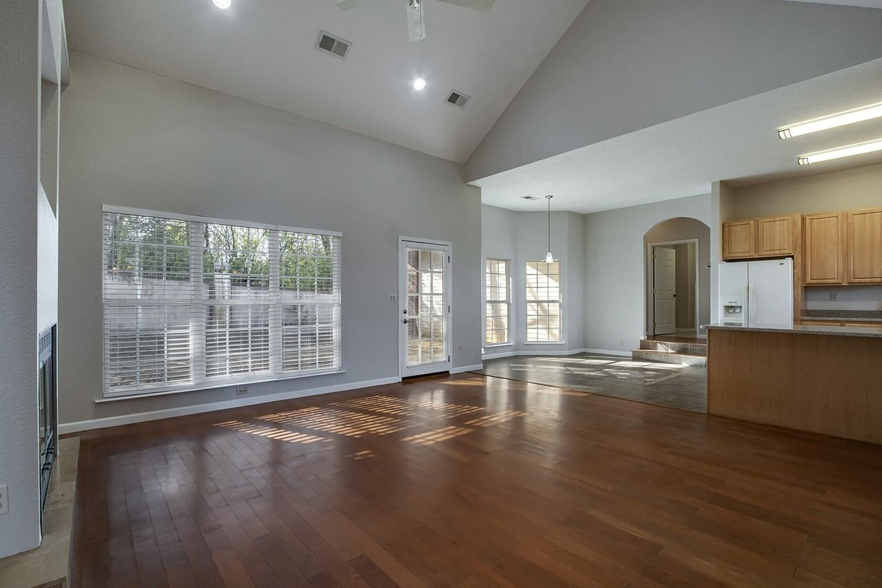 110 Hillvale Ln #1 - Photo 5 of 33