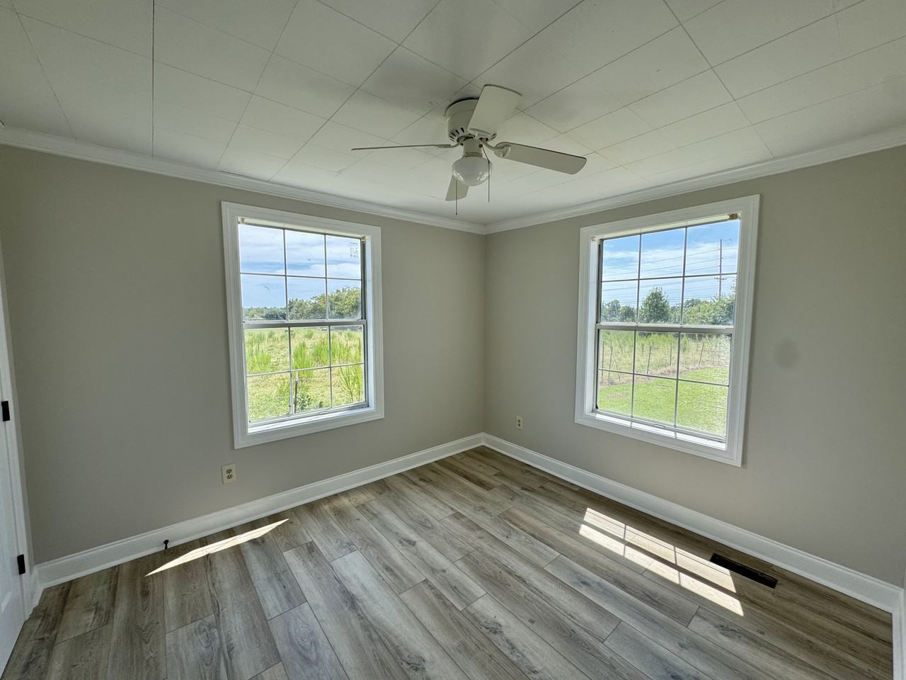 16260 Poplar Creek Rd #1 - Photo 5 of 10