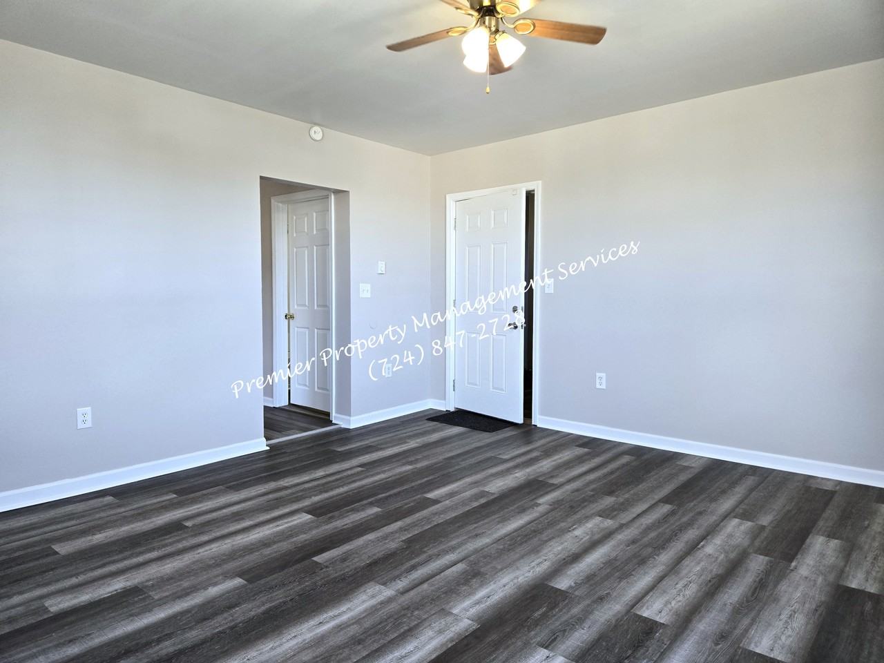 211 E. Wallace Avenue2 #2 - Photo 4 of 17