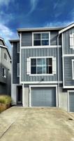 featured image of 1090 Nw Dragonstone St #1