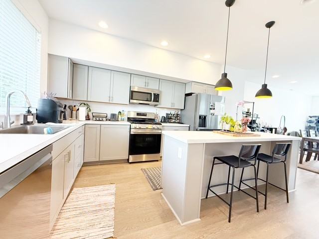 1090 Nw Dragonstone St #1 - Photo 7 of 31
