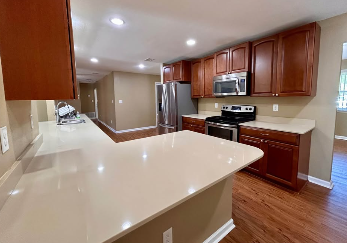 11925 Longwood Dr #1 - Photo 4 of 11