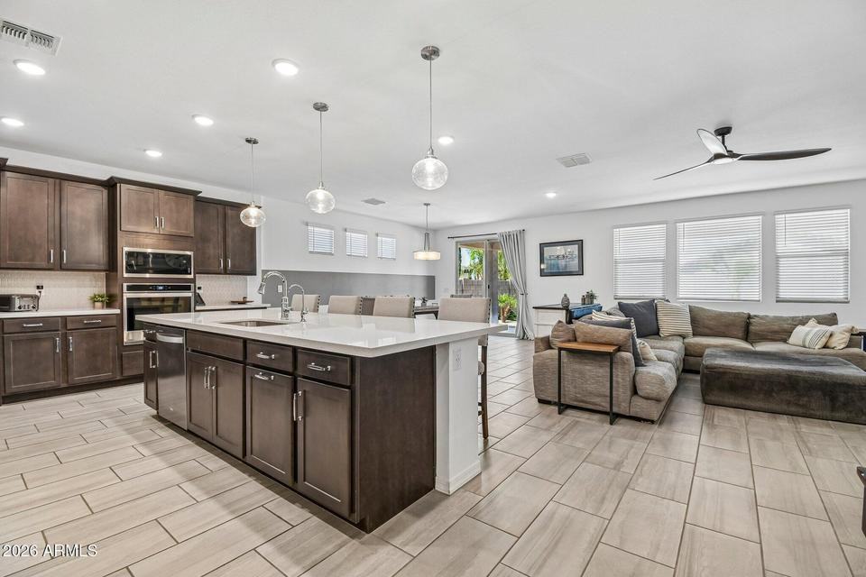 4524 W Hazel Ln #1 - Photo 7 of 27