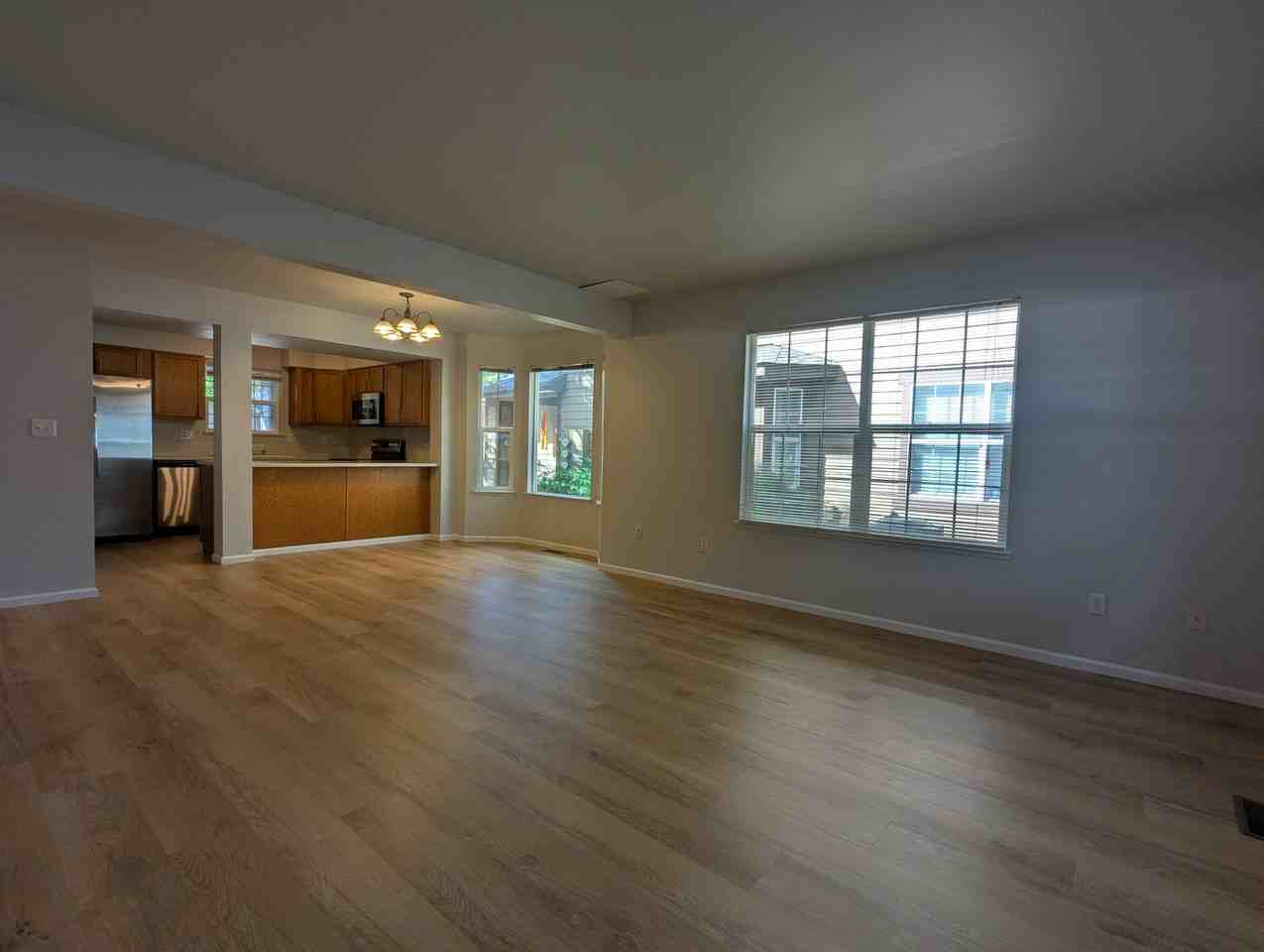 4515 Starflower Dr #D - Photo 3 of 16