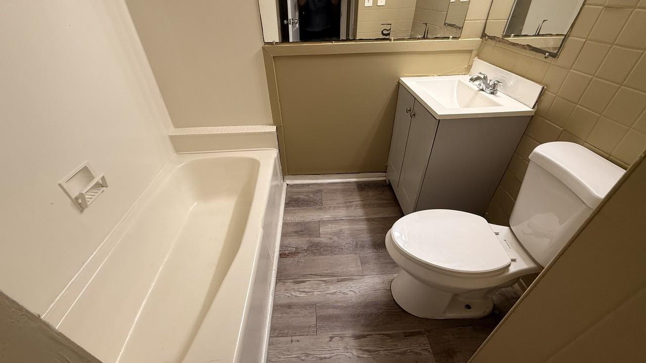 513 Rose Hill Rd #1 - Photo 5 of 6