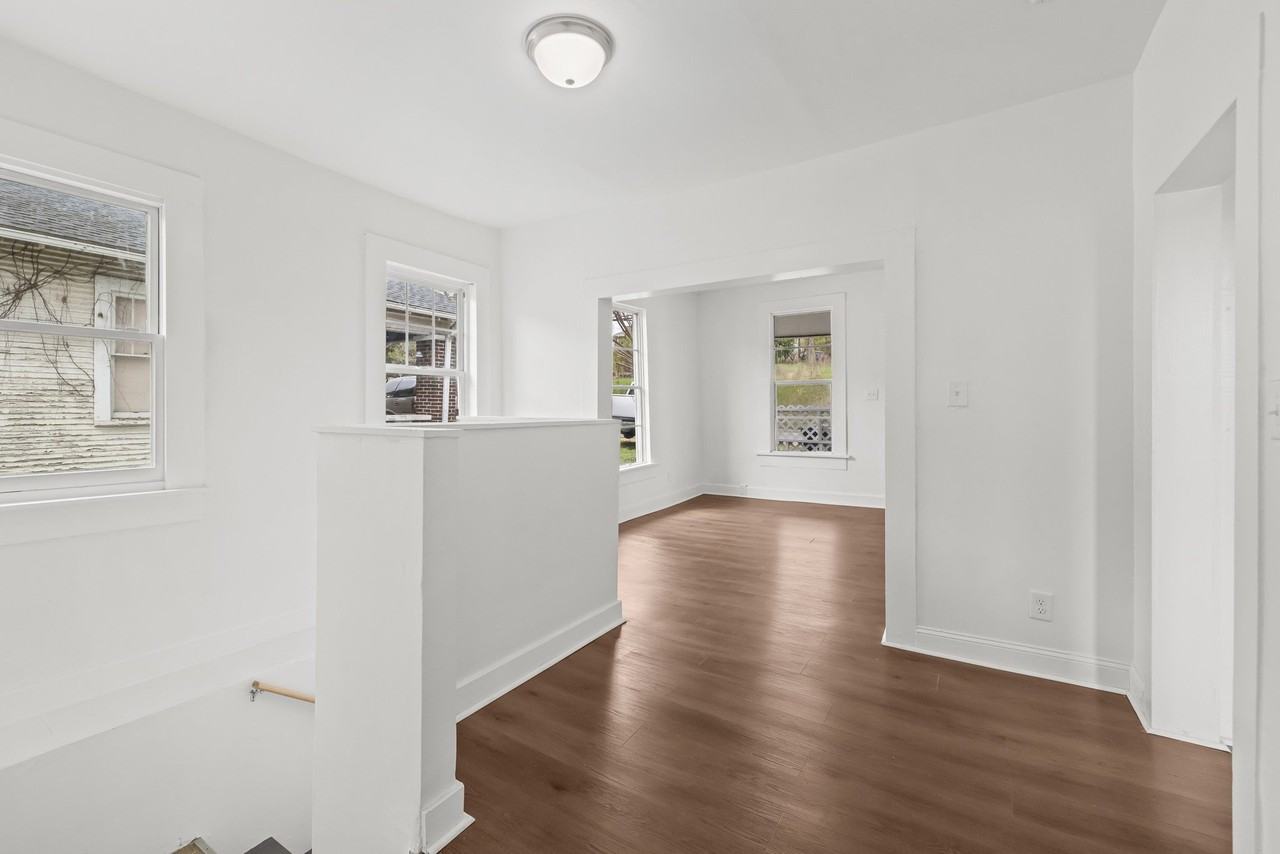 1563 Martin Ave #1 - Photo 4 of 19