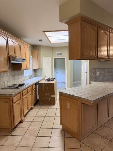 9908 Commodore Dr #1 - Photo 4 of 13