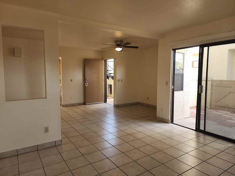 4601 East 2nd Street - AApt B #A - Photo 6 of 13
