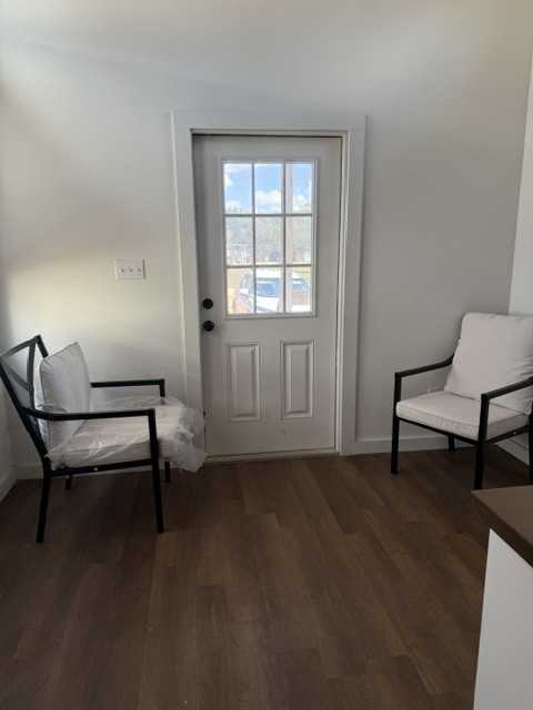 803 Larson St - Photo 2 of 11