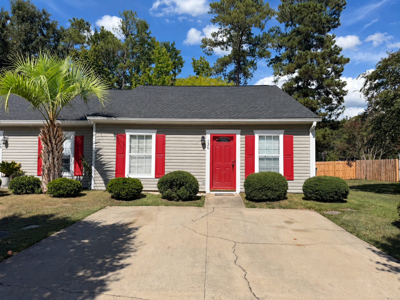 126 Thorn Tree Ln #1 - Photo 2 of 13
