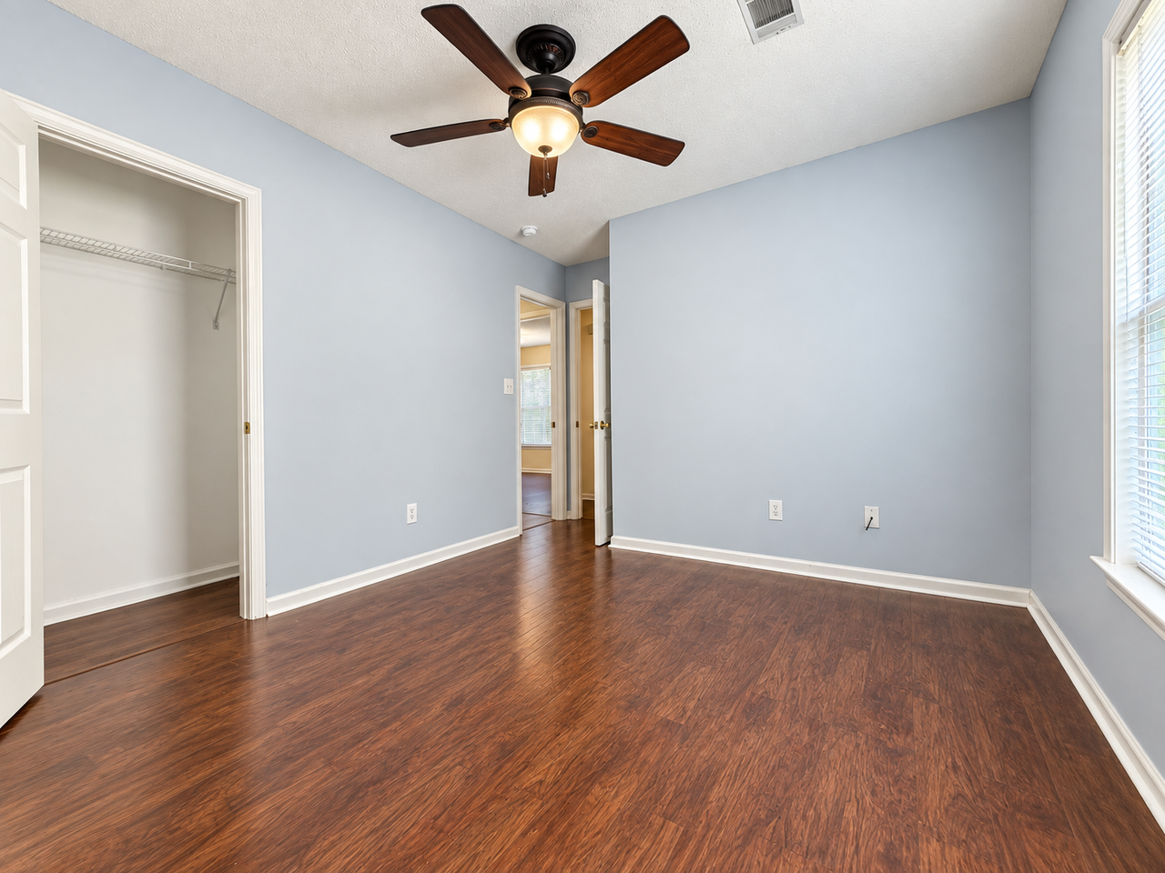 126 Thorn Tree Ln #1 - Photo 7 of 13