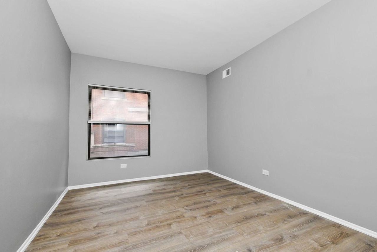 Renovated Two Bedroom Unit - Photo 4 of 6