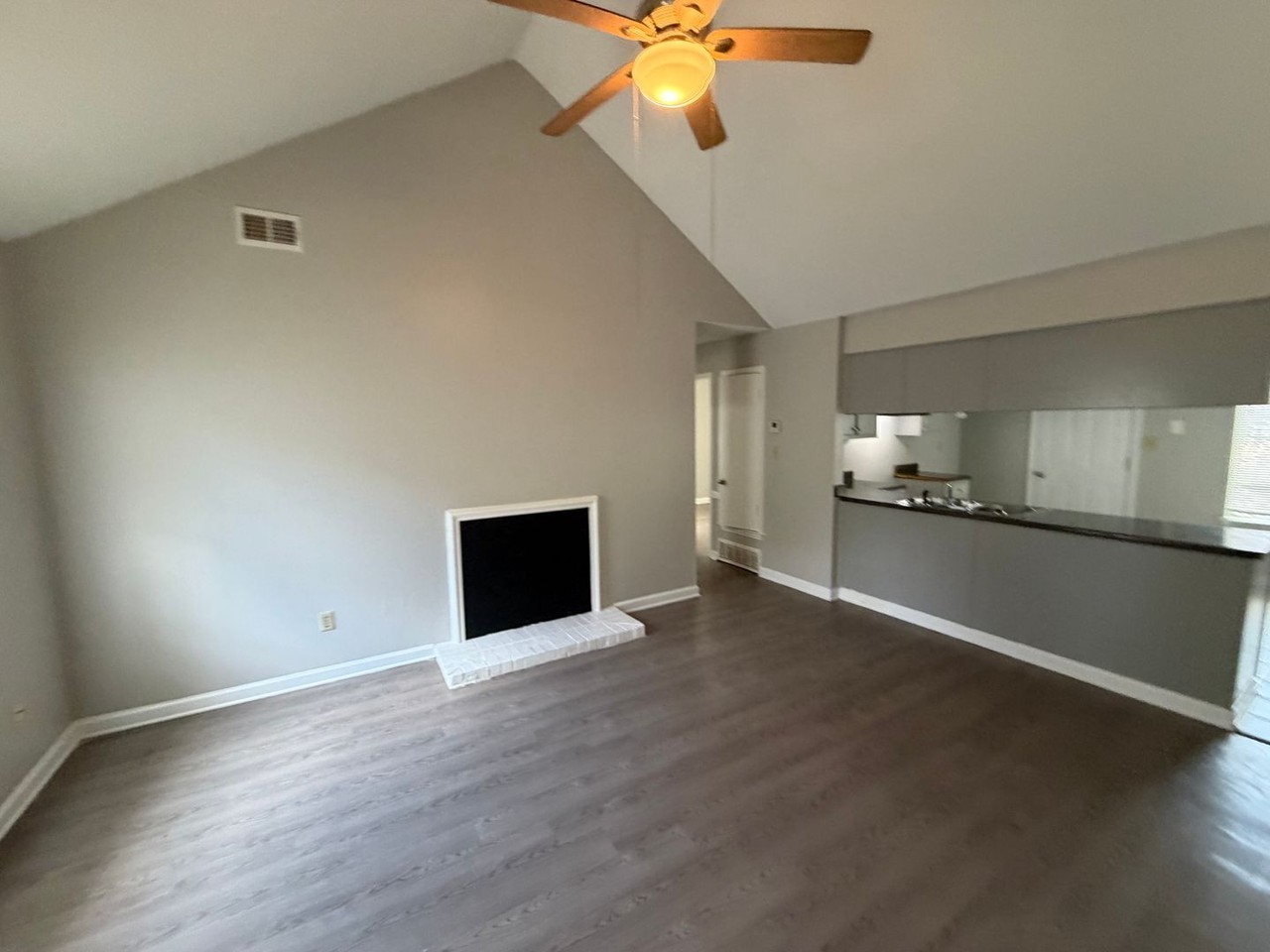 5009 Nail Rd - Photo 4 of 15