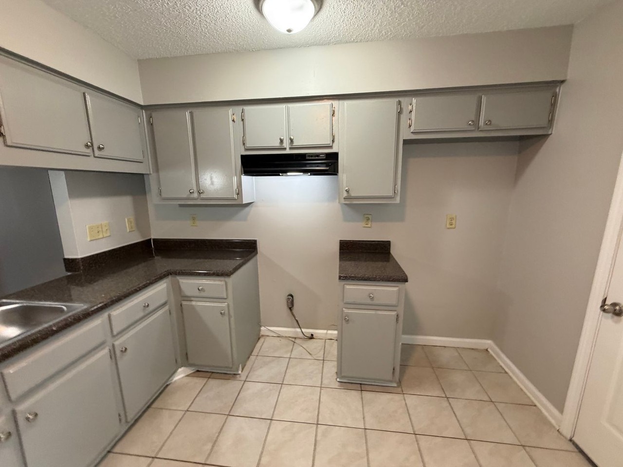 5009 Nail Rd - Photo 6 of 15