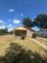 156 S Parkway E - Photo 1 of 1