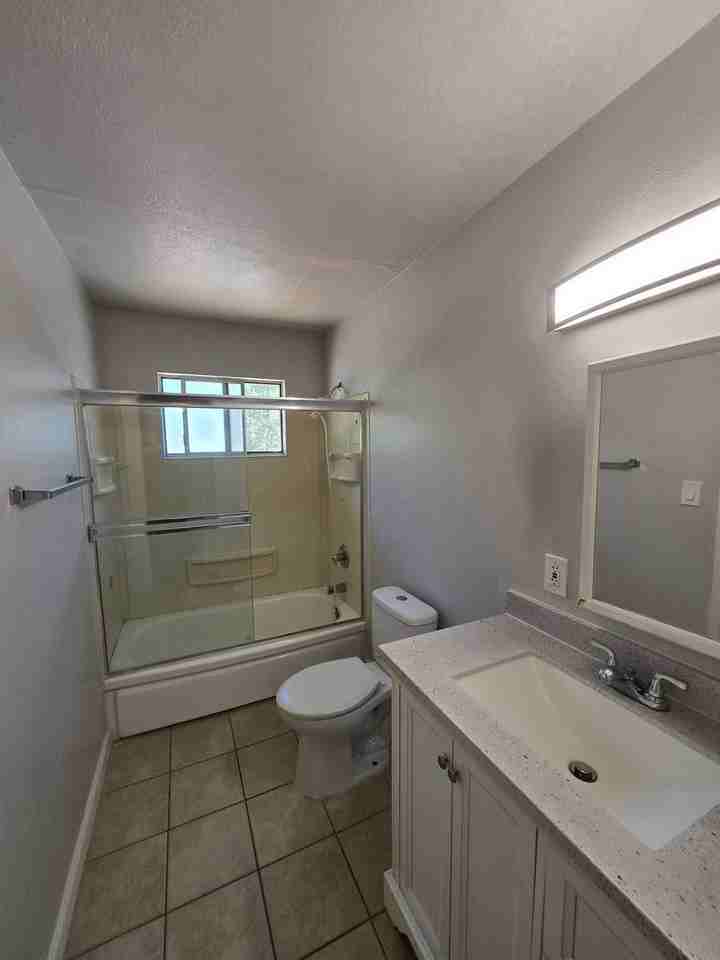 7905 7905 Leona Way - 7905 Leona #C - Photo 5 of 7
